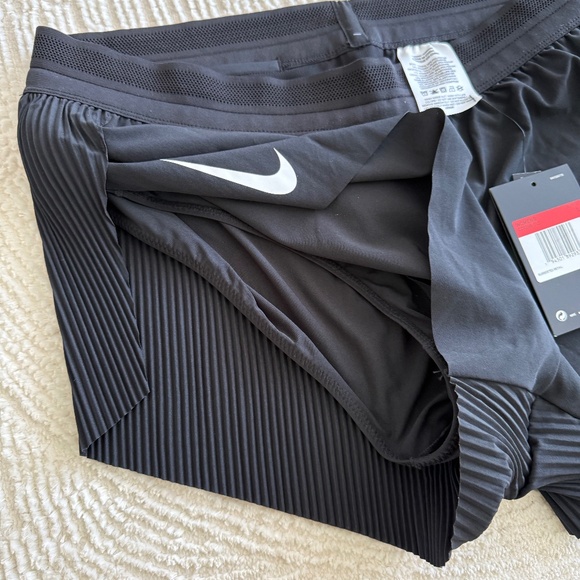 Nike Aeroswift women’s running shorts black, Sz L - Picture 7 of 11